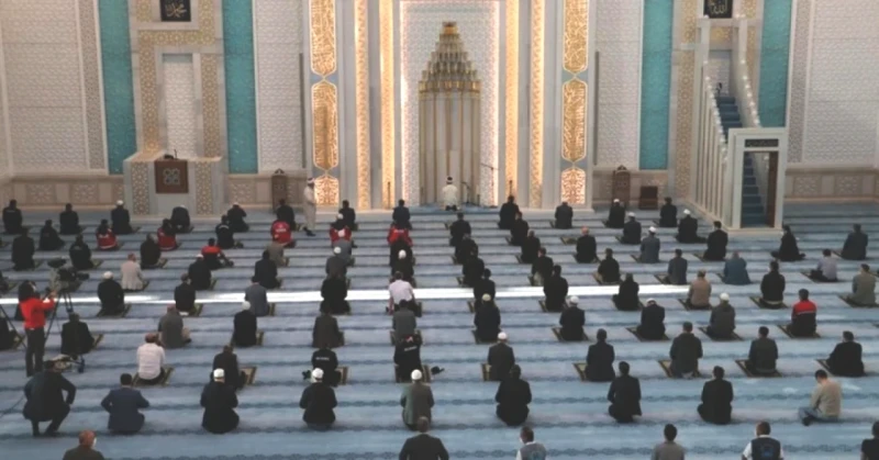 Uşak'ta Bayram Namazı Saati Bell oldu! 20 Mart 2026 İçin Diyanet Açıklaması